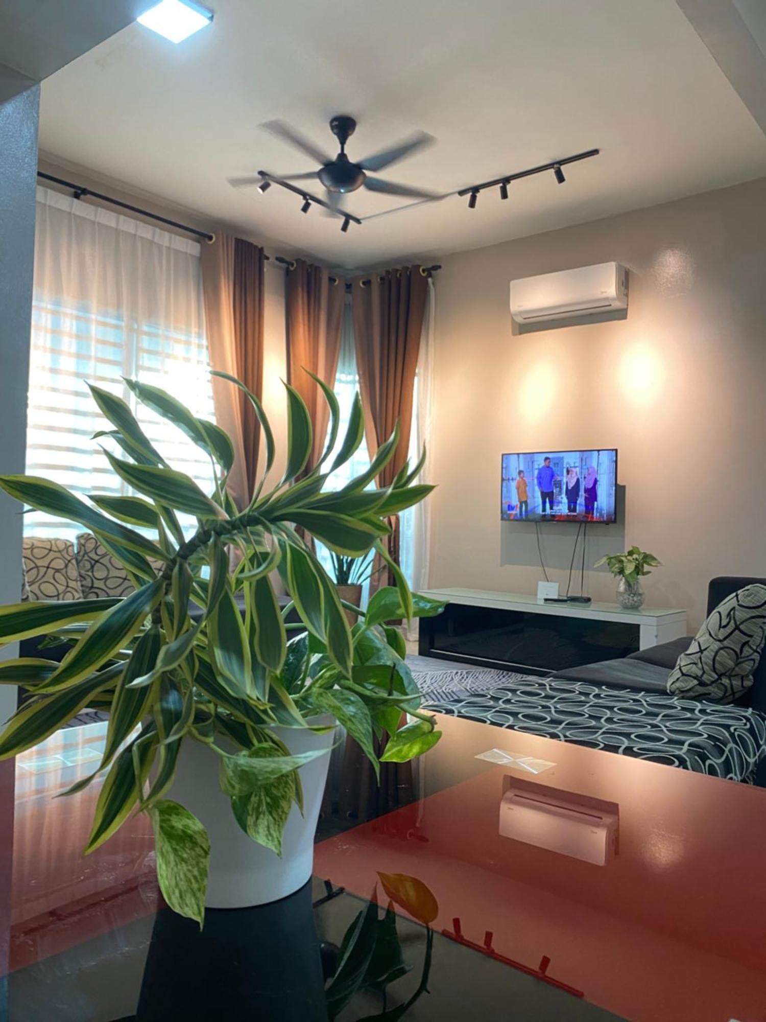 Homestay Aalaiya Bertam Kepala Batas - Fully Aircond Экстерьер фото