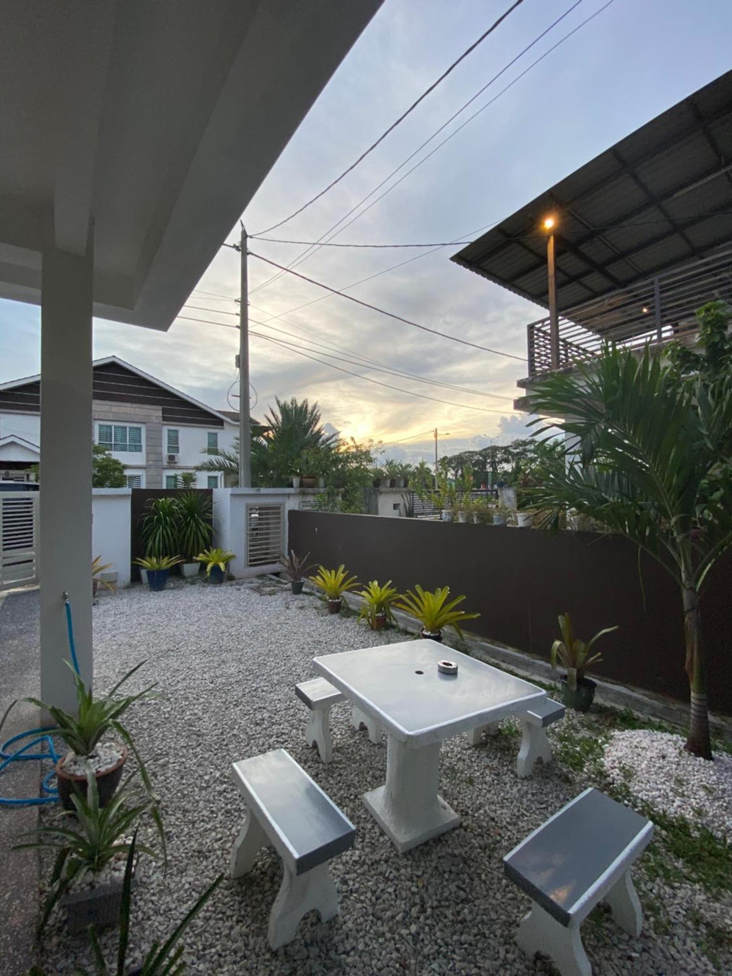 Homestay Aalaiya Bertam Kepala Batas - Fully Aircond Экстерьер фото